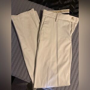 Men’s Dockers 31W 32L khaki dress pants